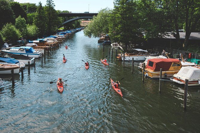 self-guided-kayak-adventure-in-central-stockholm-one-man-kayak
