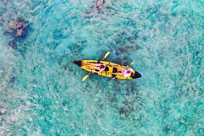 self-guided-kayaking-tour-in-kailua-bay-and-popoia-island