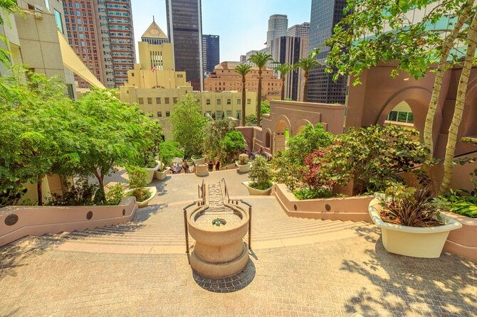 self-guided-la-scavenger-hunt-the-wonders-of-downtown-la