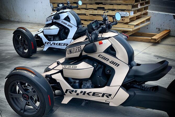 self-guided-las-vegas-trike-tour-on-a-canam-trike