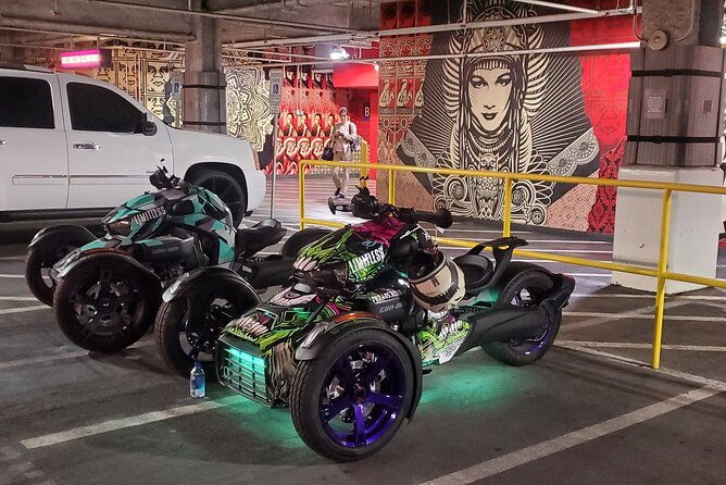 self-guided-las-vegas-trike-tour-on-a-canam-trike