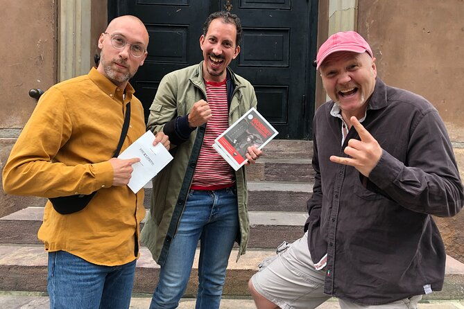 self-guided-mystery-hunt-by-dam-square-in-amsterdam