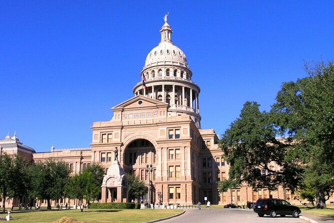 self-guided-scavenger-hunt-austin-capitol-sights-downtown-gems