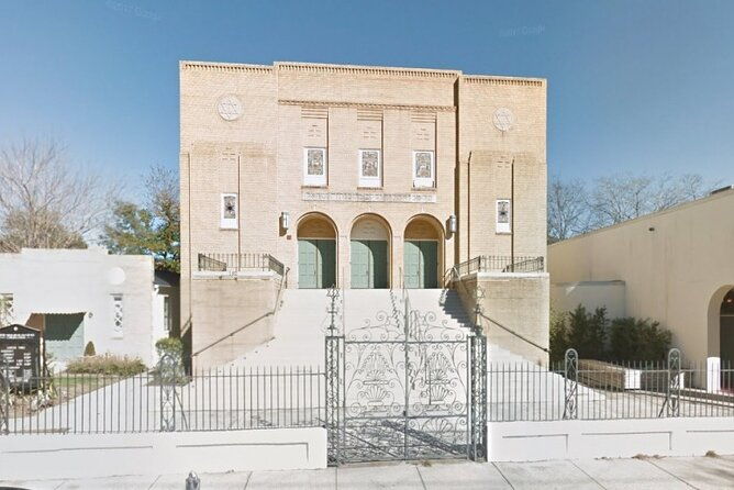 self-guided-scavenger-hunt-castles-cannons-colleges