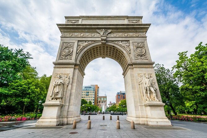 self-guided-scavenger-hunt-midtown-park-hopper