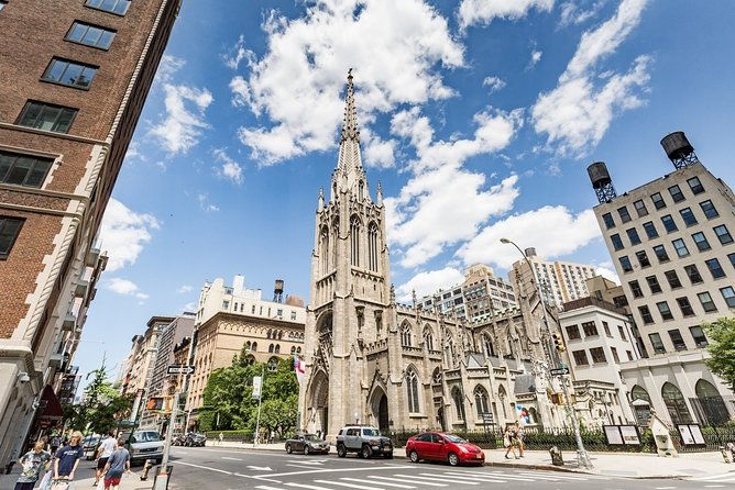 self-guided-scavenger-hunt-midtown-park-hopper