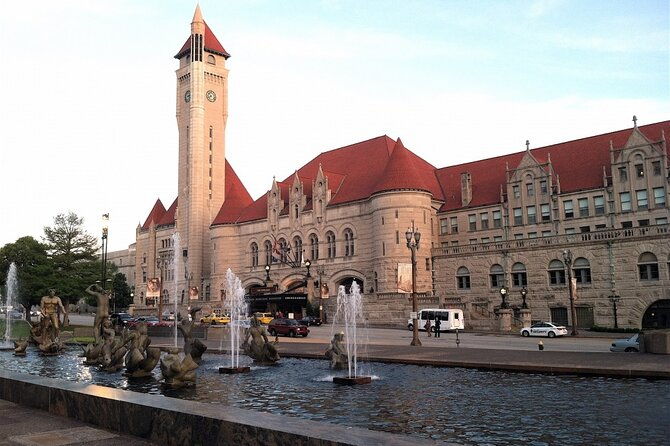 self-guided-scavenger-hunt-st-louis-delights