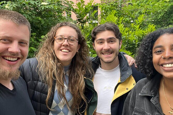 Self-Guided Secrets of Hanoi Exploration Game - Practical Details and Tips