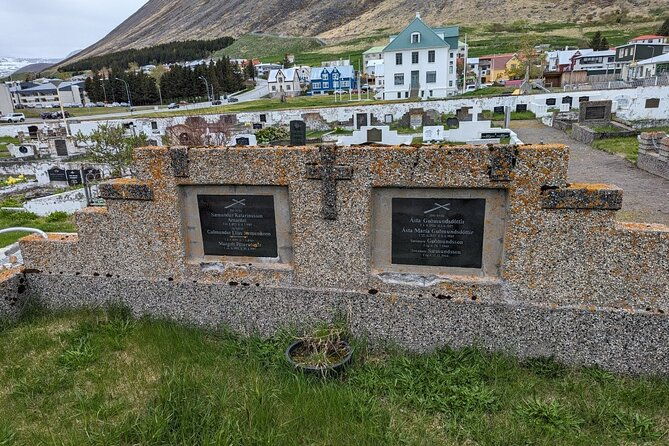 self-guided-tour-of-isafjordur-art-history-and-architecture