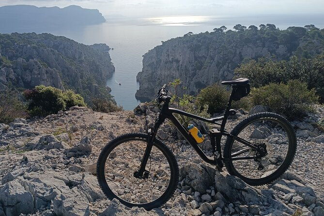 self-guided-tours-and-bike-rental-in-marseille-near-calanques
