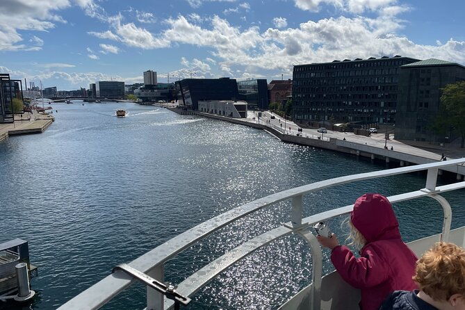 self-guided-treasure-hunt-tour-in-copenhagen-build-a-spaceship