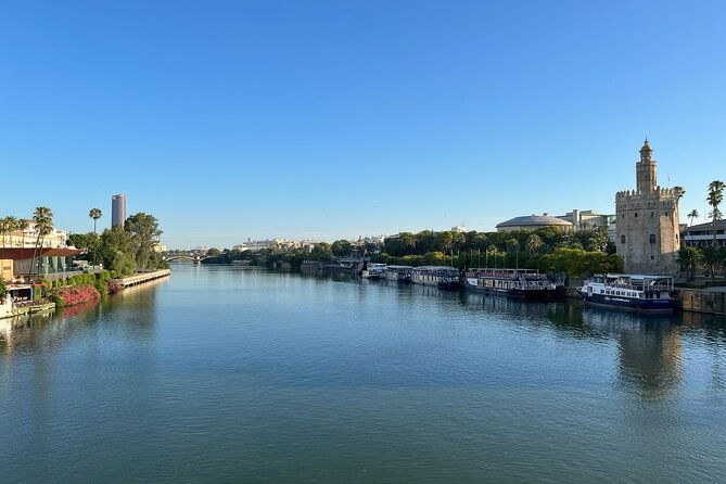 self-guided-walking-tour-through-sevilles-golden-age