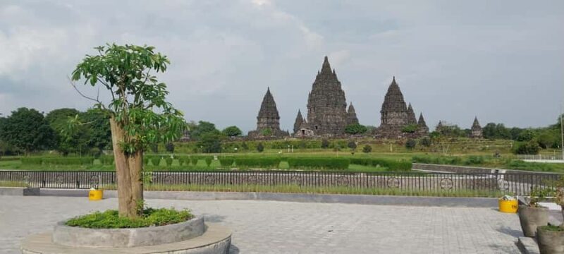 Semarang: 5-Day Java Highlights Tour to Ketapang Port - Exploring Java’s Highlights