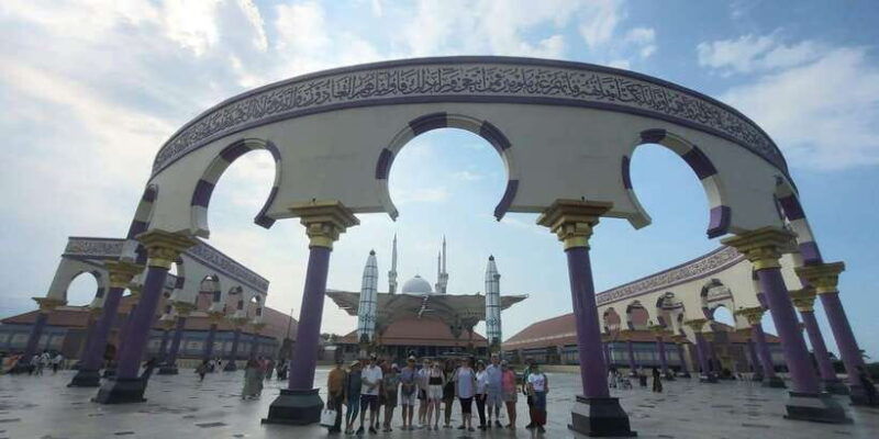 semarang-city-tour-for-cruise-passengers