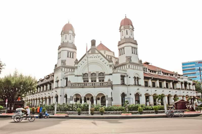 semarang-lawangsewu-sampookong-old-town-sightseeing