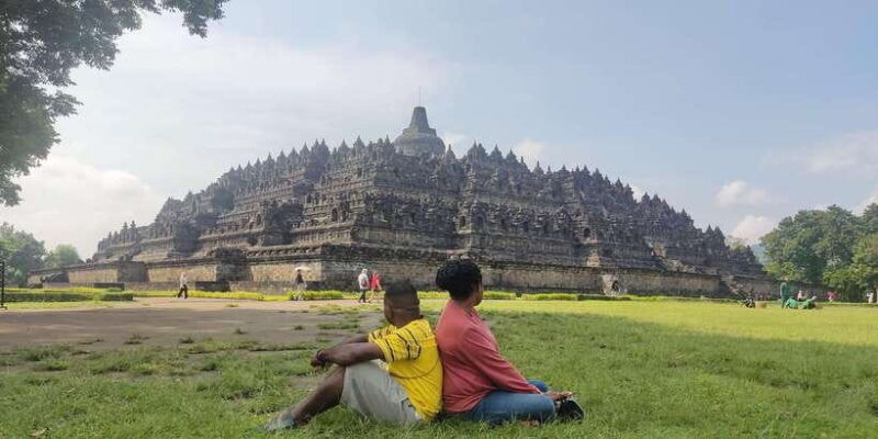 semarang-shore-tours-borobudur-temple-excursions