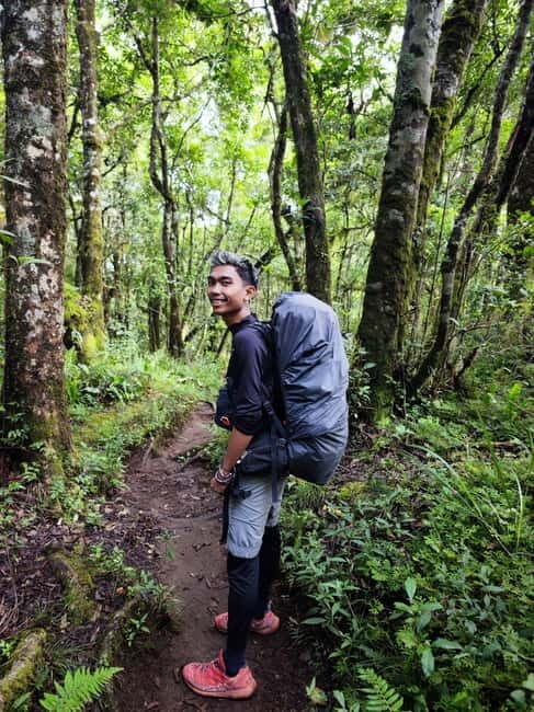 Sembalun/Senaru: 2 Day Mount Rinjani Summit Hiking Tour - Key Points