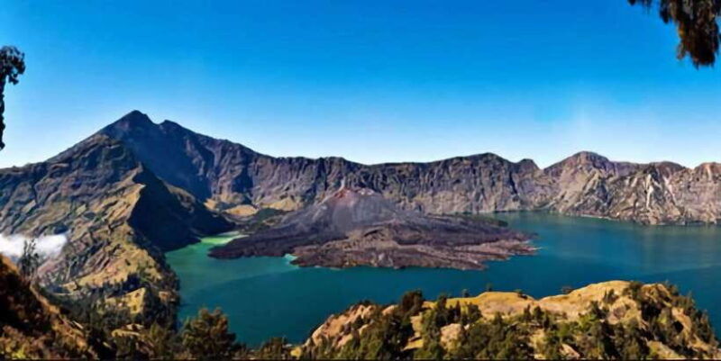 sembalun-senaru-2d-1n-private-tour-mount-rinjani-summit