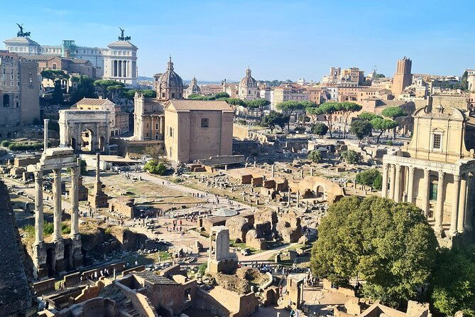 semi-private-colosseum-with-arena-tour-up-to-14-people