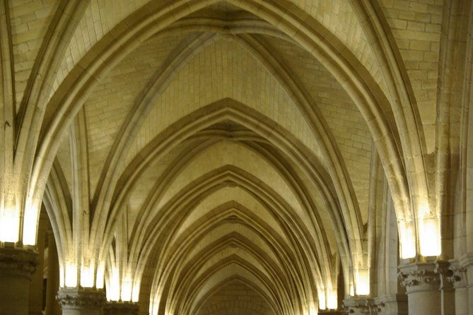 semi-private-french-revolution-and-conciergerie-tour-2