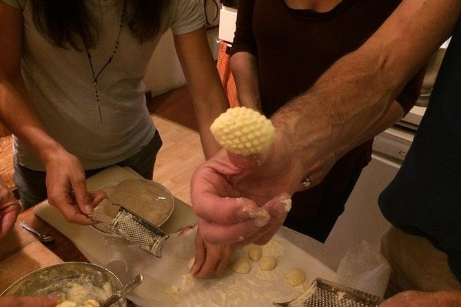 semi-private-gluten-free-cooking-class-in-florence