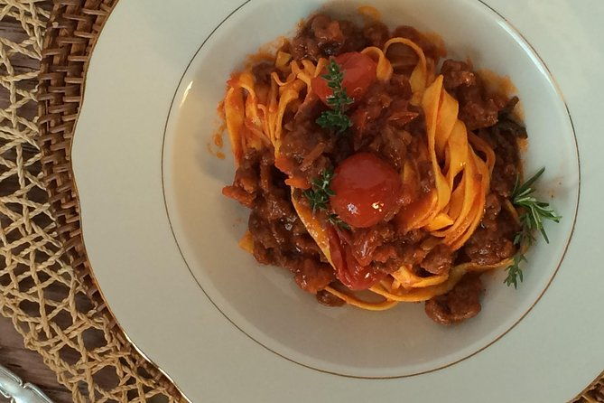 semi-private-gluten-free-cooking-class-in-florence