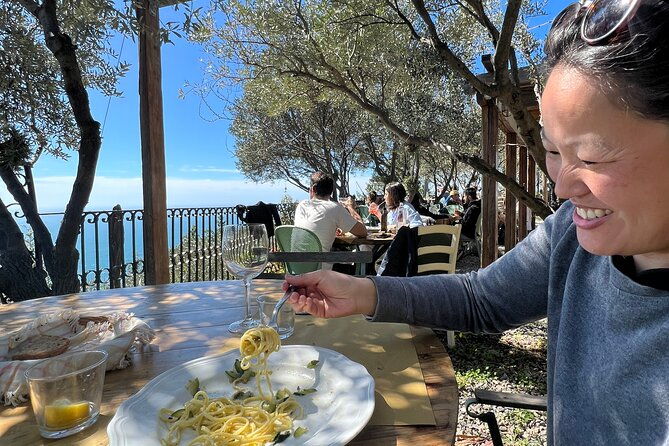 semi-private-guided-hiking-cinque-terre-tour-from-florence