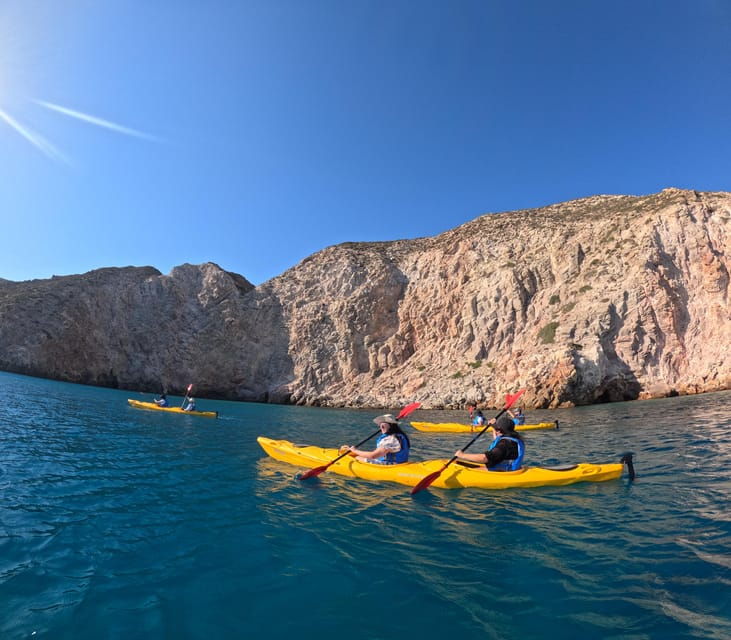 semi-private-half-day-kayaking-tours-in-milos