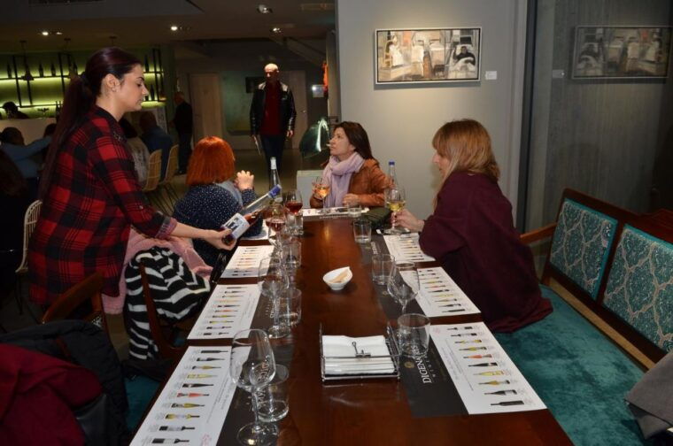 semi-private-heraklion-valley-wine-tour-with-lunch