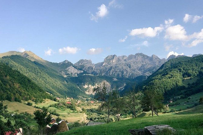 semi-private-hiking-tour-peaks-of-the-balkans-in-10-days-2