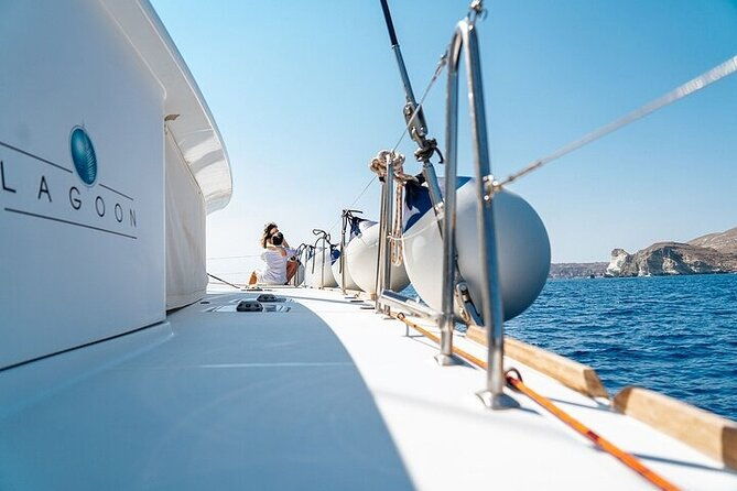 semi-private-santorini-catamaran-tour