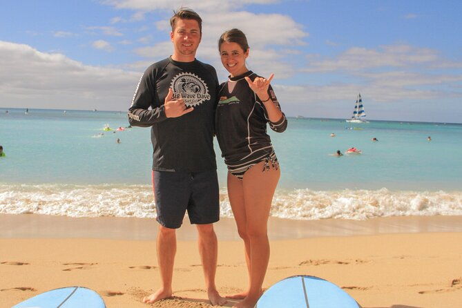 semi-private-surf-lesson-for-2-or-3-people-on-waikiki-beach-2
