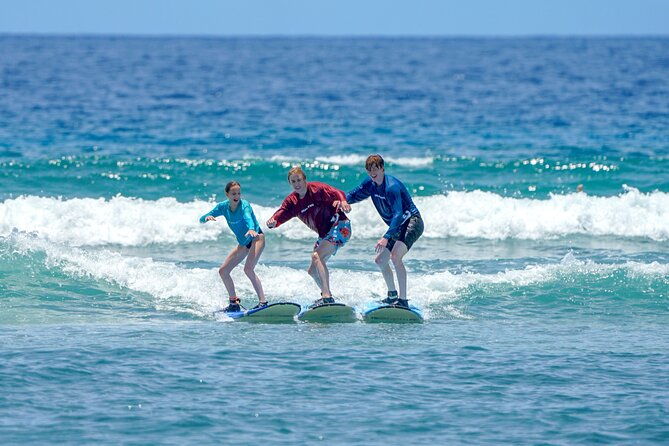 semi-private-surf-lessons-with-experienced-coaches-2