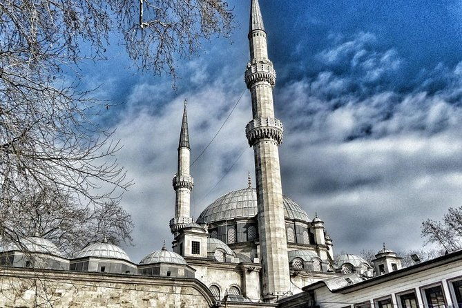 semi-private-tour-golden-horn-and-miniaturk-park-tour-in-istanbul