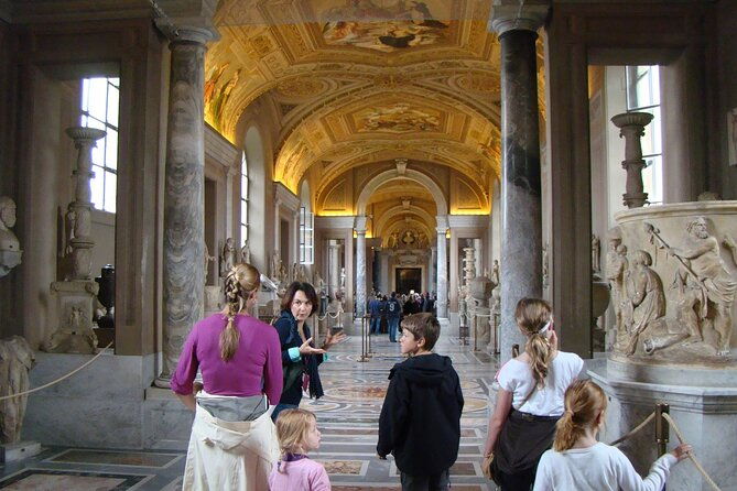 semi-private-vatican-sistine-chapel-basilica-papal-tombs-tour