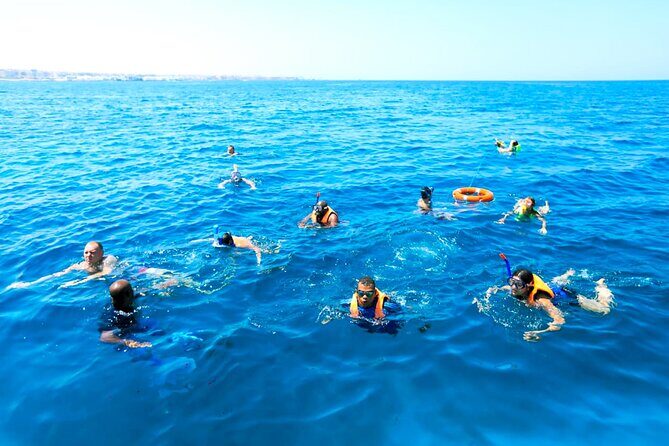 Semi-Submarine 2-hours Snorkeling with Transfer from Hurghada - Who Might Want More?