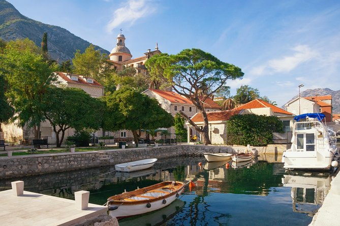 semi-submarine-kotor-bay-panorama-underwater-experience