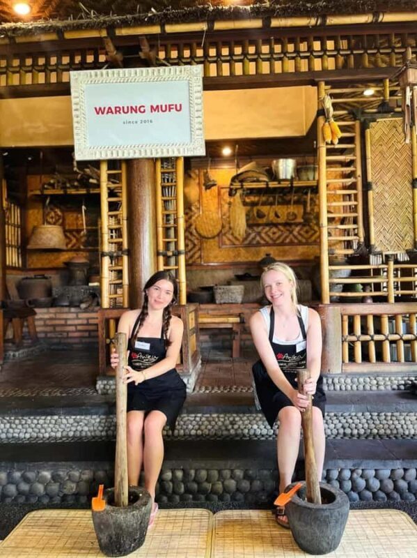 Seminyak: Balinese Cooking Class & Market Tour Free Pick Up - Key Points