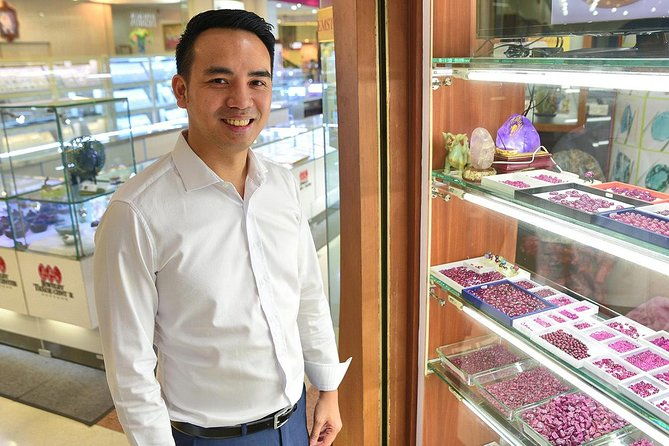 semiprecious-gemstones-shopping-tour-with-hotel-pickup-and-drop-off