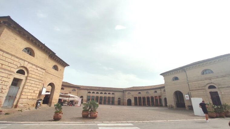 senigallia-private-tour-where-history-meets-culture