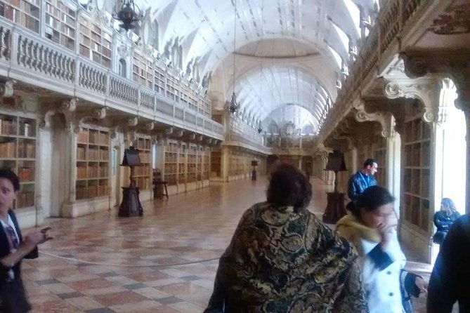 senior-tourism-gastronomic-and-cultural-experience-near-lisbon