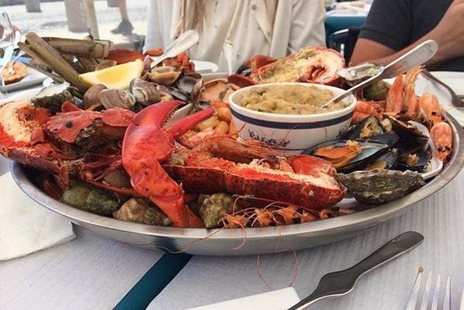 senior-tourism-gastronomic-and-cultural-experience-near-lisbon