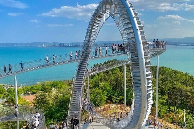 Seokguram Gyeongju 2-Day Tour Package - Discover Korea through a 2-Day Gyeongju and Pohang Tour