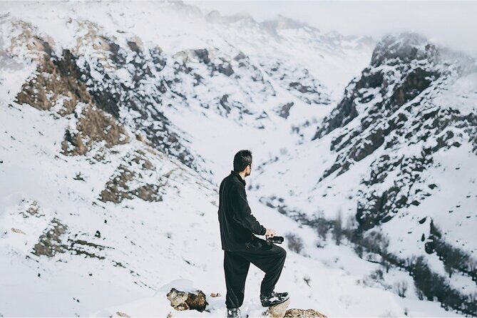 Seoraksan, Eobi Ice Valley & Nami Island Winter Tour from Seoul - Hidden Gems: Eobi Ice Valley