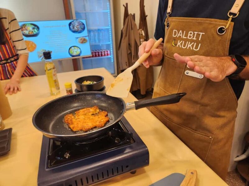 Seoul: 6-Dish Korean Cooking Class & Hidden Alley Tour - Deep Dive into the Itinerary & Experience Details