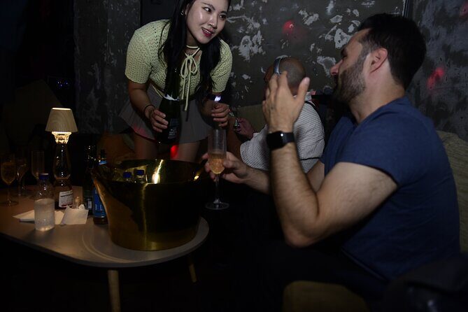 Seoul: Apgujeong Premium Pub Crawl with VIP Bottle Service - Authentic Tips from Past Travelers