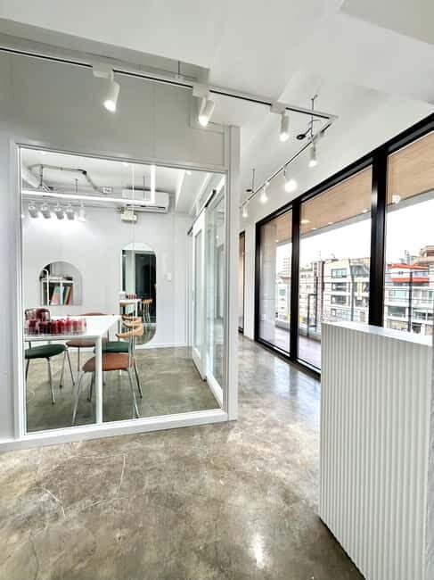 Seoul: Be U Personal Color Analysis Beauty Makeup in Hongdae - A Closer Look at the Experience