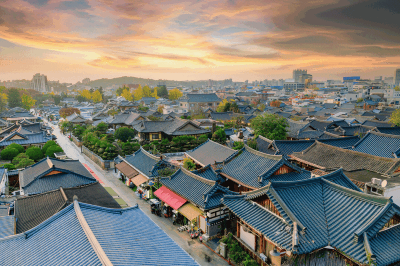 seoul-busan-jeonju-hanok-village-with-hanbok-experience
