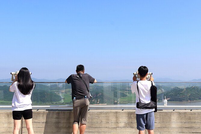 Seoul : Closest Starbucks to DMZ + Hidden Hanok Village Day Tour - Key Points