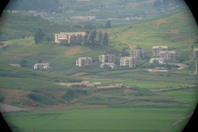 Seoul : Closest Starbucks to DMZ + Hidden Hanok Village Day Tour - FAQ